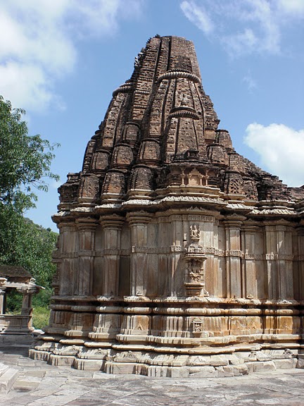 Храм Нагда - Nagda Sahasra Bahu temple 99472