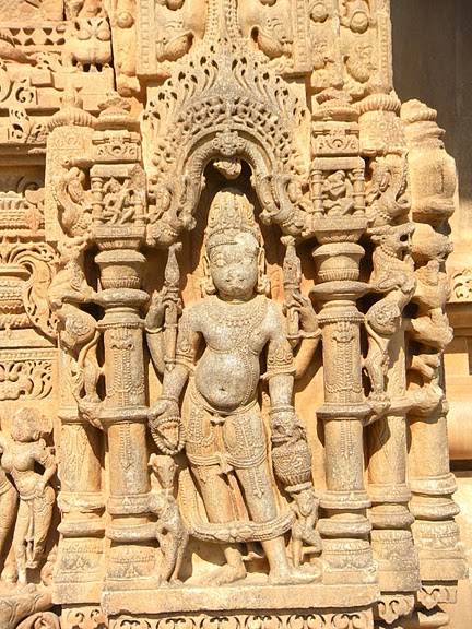Храм Нагда - Nagda Sahasra Bahu temple 21339