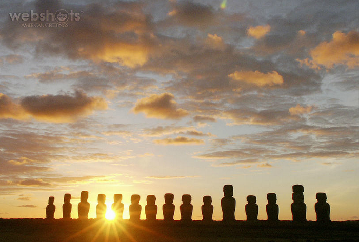 Proshots - Moais at Dawn, Ahu Tongariki, Easter Island, Chile - Professional Photos (700x472, 750Kb)