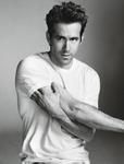 Превью Ryan-Reynolds-by-Matthias-Vriens-McGrath-for-Details-DesignSceneNet-07 (532x700, 73Kb)