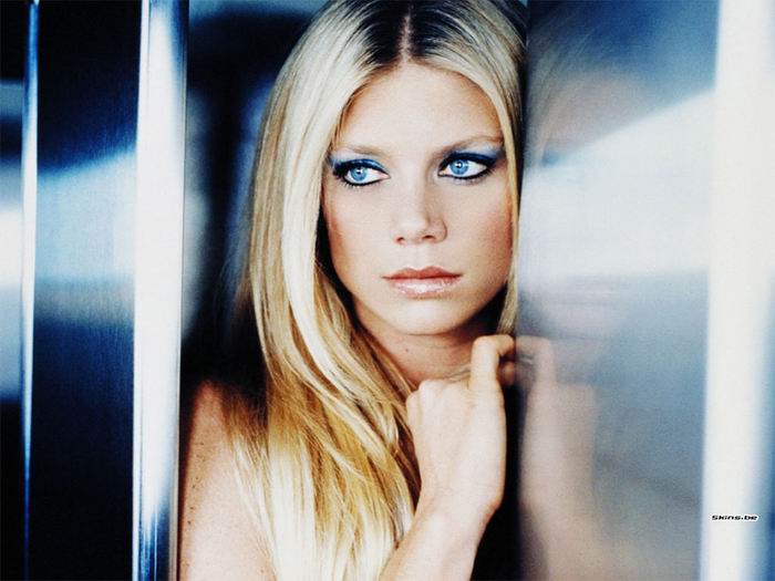 fotos-peta-wilson (700x525, 47Kb)