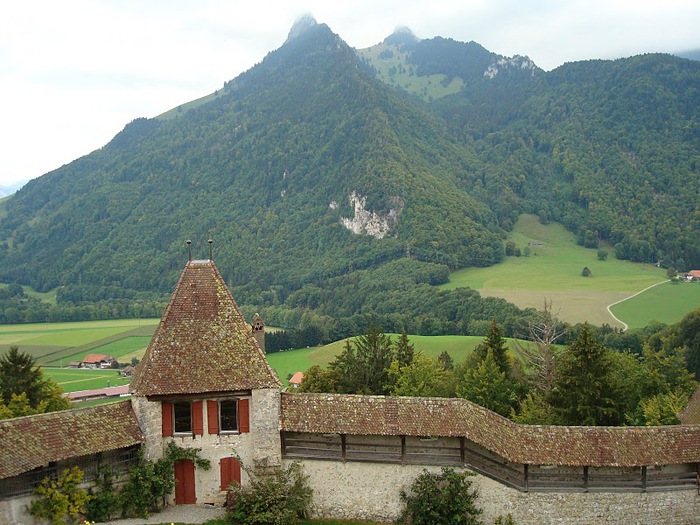 Замок графов де Грюйер (Chateau de Gruyeres) 28924