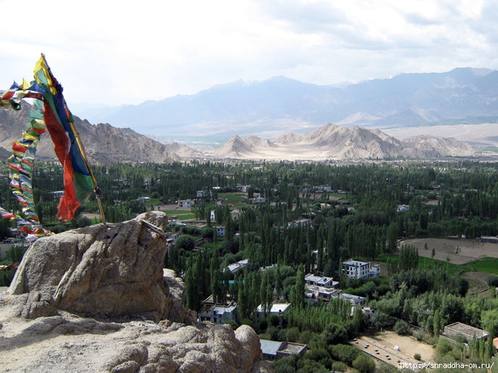 Indiya, Leh, Shanti Stupa 20 (700x525, 281Kb)