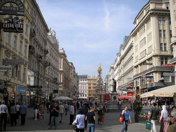 3925073_800pxgraben_vienna_sept_2006_gryffindor (600x450, 108Kb)