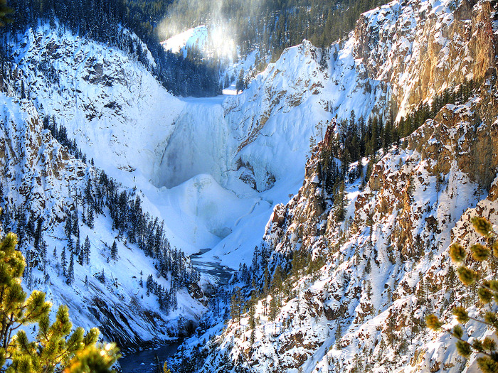 yellowstone_falls_winter[1] (700x525, 340Kb)