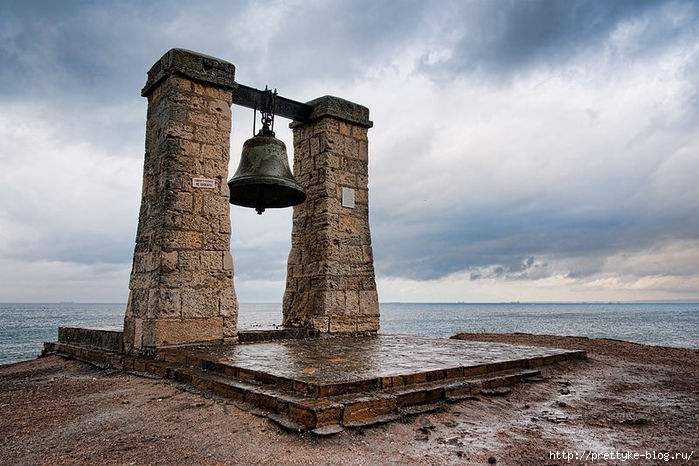 800px-Chersonesos_Bell (700x466, 228Kb)