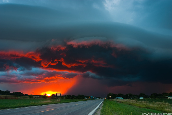 Stormy Nebraska Sunset (700x466, 65Kb)