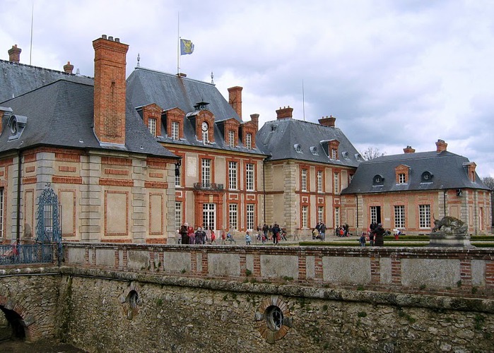 Замок Бретей / Chateau de Breteuil - в гостях у Шарля Пеpро 22885