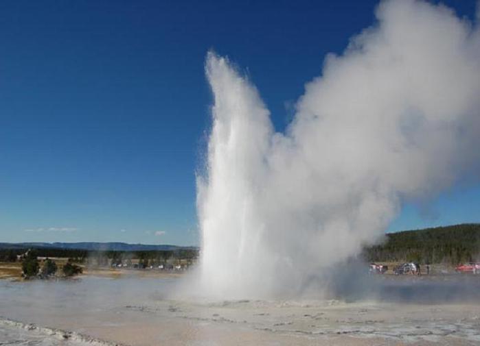 1222_02_27---Great-Fountain-Geyser--Yellowstone-National-Park--USA_web[1] (700x505, 21Kb)
