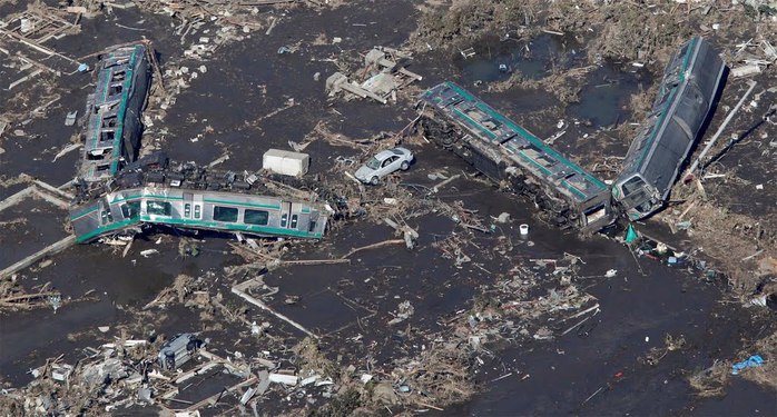 На что похож Апокалипсис - землетрясение и цунами в японии 48818