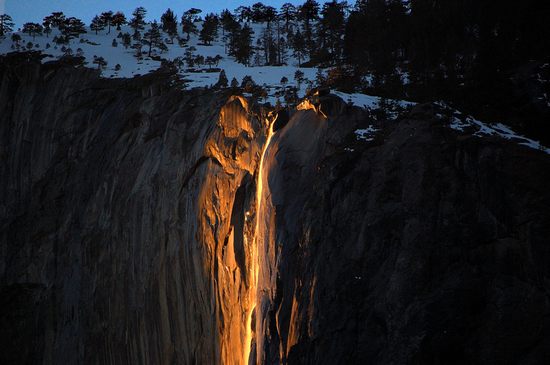 horsetail-falls04 (550x365, 35Kb)