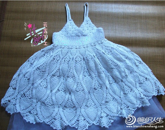 Бальное вязаное крючком ажурное платье для девочки,мастер-класс/4683827_20120528_192012 (682x535, 170Kb)