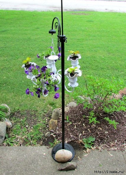 chandelier-flower-planter-diy-flowers-gardening-repurposing-upcycling (2) (427x594, 237Kb)