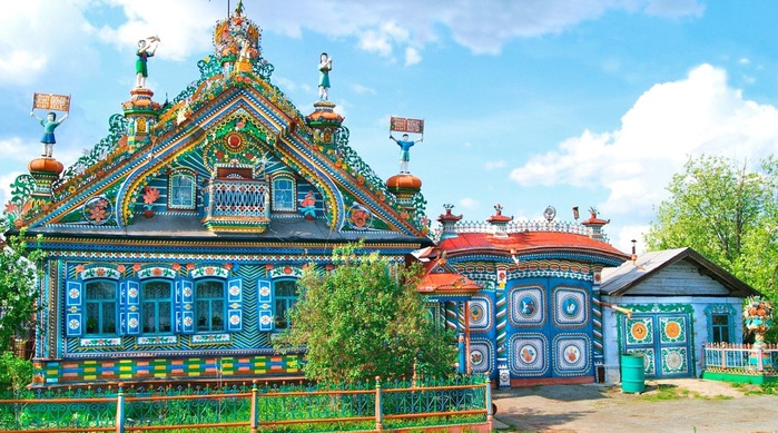 3303834_dom_kuzneca_kirillova_17 (700x389, 157Kb)