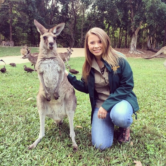 Bindi Irwin photo 3 (700x700, 606Kb)