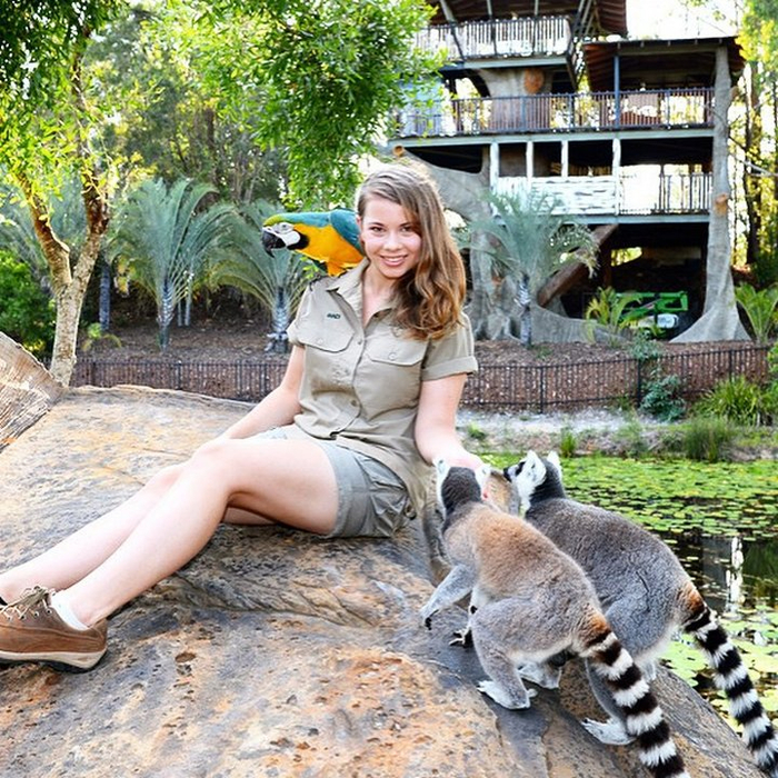 Bindi Irwin photo 7 (700x700, 644Kb)