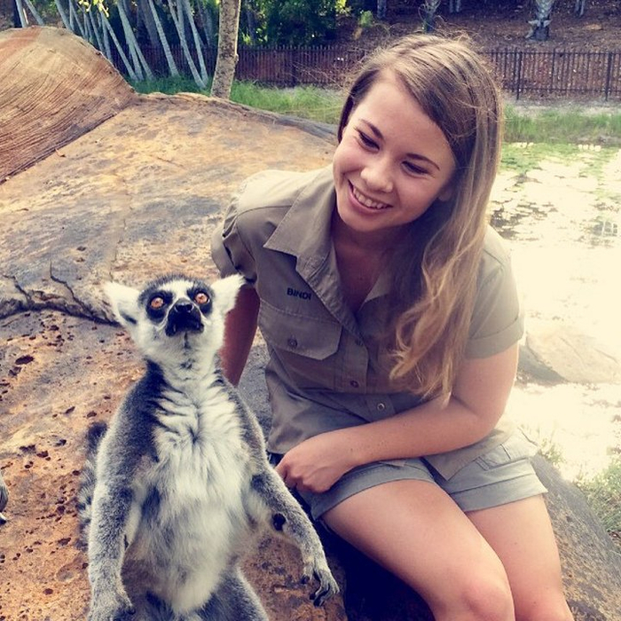 Bindi Irwin photo 9 (700x700, 531Kb)