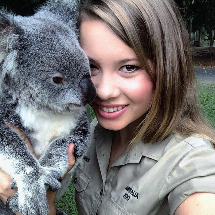 Bindi Irwin Photo 10 (700x700, 528Kb)