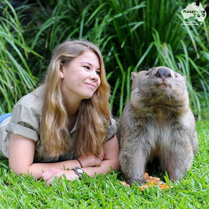 Bindi Irwin photo 12 (700x700, 572Kb)