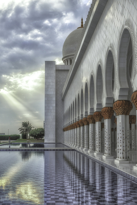 Rays - The Sheikh Zayed Grand Mosque (467x700, 323Kb)