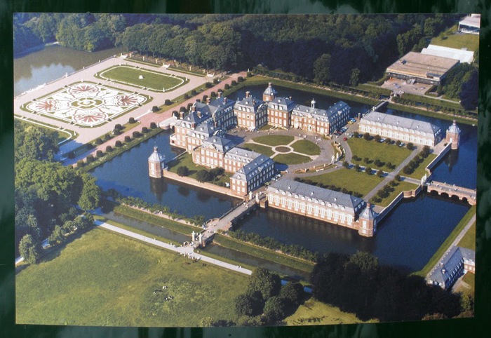 дворец Нордкирхен - (Schloss Nordkirchen) 44123