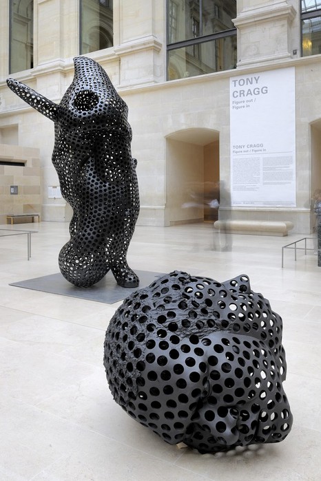 Тони Крэг, Tony Cragg - автор скульптур из урбанистических материалов