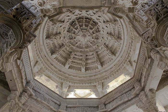 800px-Ranakpur_Jain_Temple_Ceiling_detail (700x466, 95Kb)
