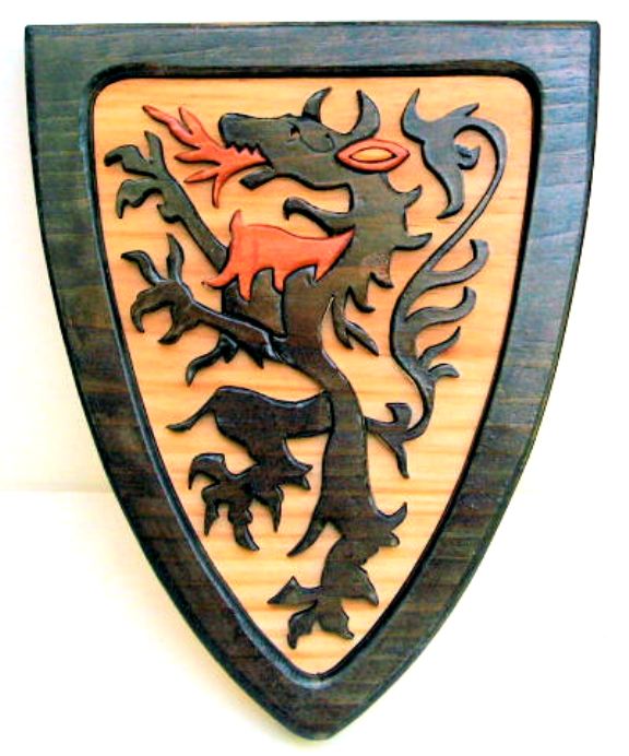 Драконы. Выпиливаем лобзиком. 79395967_Midievil__Fighting_Dragon_shield