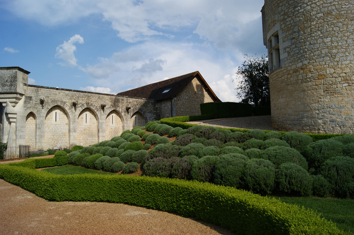 замок в Миланде (Chateau des Milandes). 84818