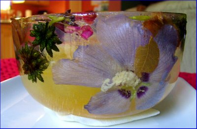 ice bowl flowers 1 (400x263, 23Kb)