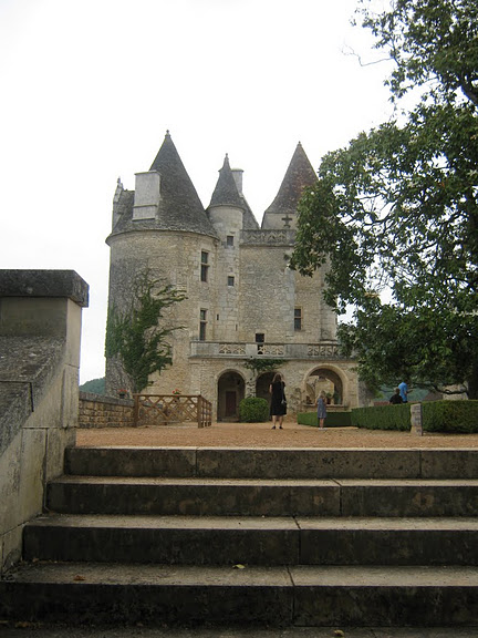 замок в Миланде (Chateau des Milandes). 32502