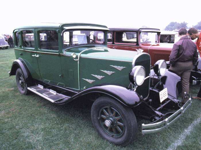 1930 77 Chrysler model #3