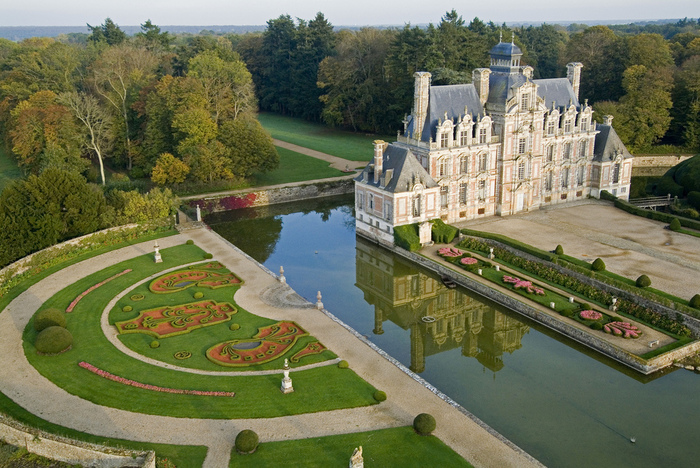 Шато Бомениль 17-го века - замок Людовика 13-го в Нормандии (1640 г.) 18692