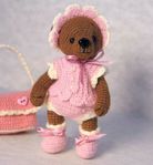  Baby_Elspeth_Goes_Visiting(thread bear by Sue Pendleton).JPG.000pic (593x640, 59Kb)
