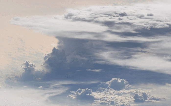 0 движущиеся облака gif (700x435, 333Kb)