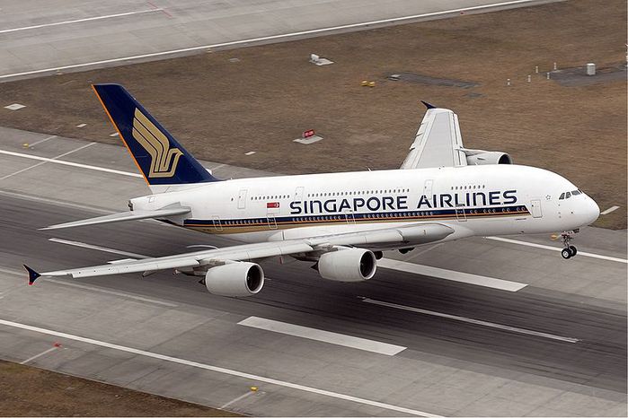Singapore Airlines Airbus A-380