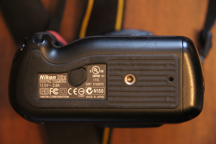 Nikon D2x_sale 2 (700x466, 380Kb)