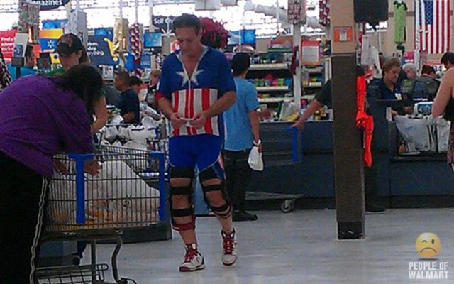 what_you_can_see_in_walmart_part_15_640_13 (640x400, 54Kb)