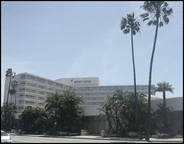 BeverlyHilton (700x547, 53Kb)