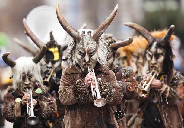 Карнавал в Люцерне (Carnival in Lucerne), Швейцария, 16 февраля 2012 года.