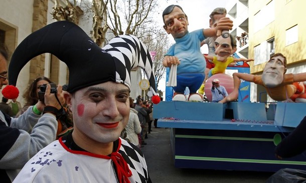 Карнавальный парад в Торреш (Carnival parade in Torres Vedras), Португалия, 21 февраля 2012 года