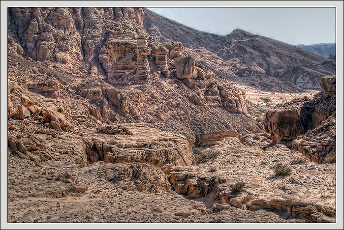 Затерянный мир. Каньон в Синайской пустыне/3673959_3_2 (700x468, 166Kb)
