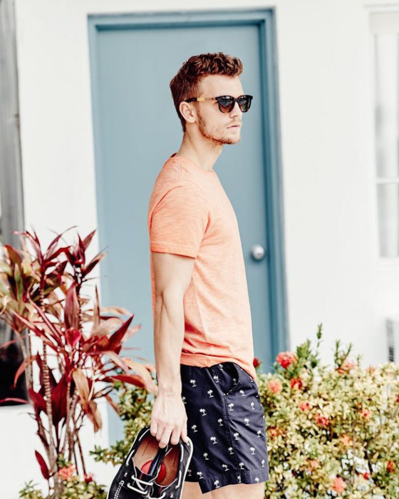 benjamin-eidem-tommy-hilfiger-summer-2015-lookbook-005 (560x700, 325Kb)