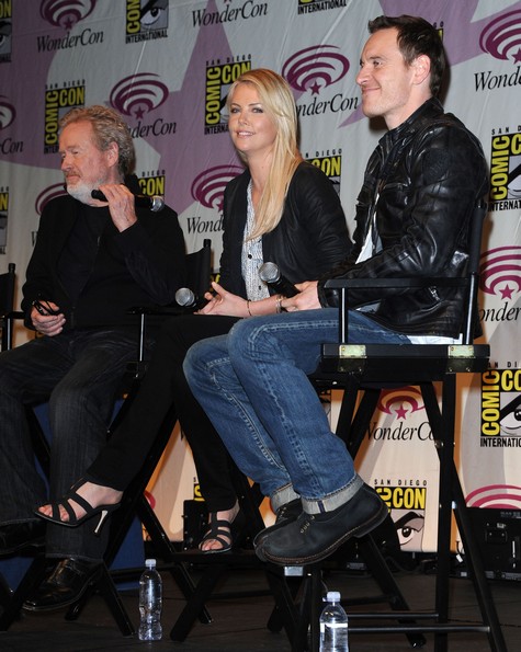 FFN_KMFF_WonderCon_Day2_031712_8884294 (475x595, 90Kb)