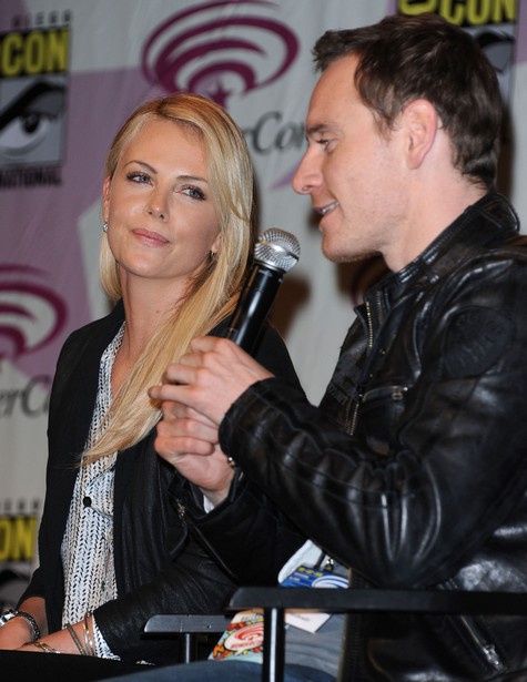 FFN_KMFF_WonderCon_Day2_031712_8884297 (475x615, 73Kb)