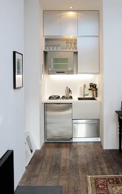 really-tiny-built-in-kitchen (400x633, 25Kb)