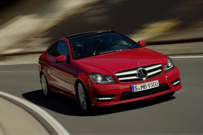 Mercedes-benz-C-class-4dr-Saloon-C250-Cdi-Blueefficiency-Sport-3 (700x466, 33Kb)