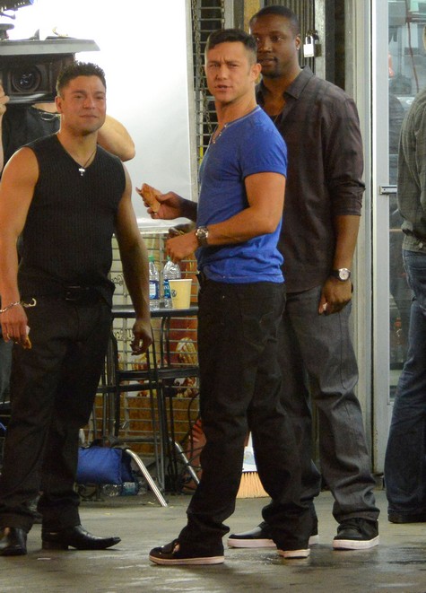 FFN_Levitt_Joseph_Gordon_VAH_052312_9117422 (475x661, 88Kb)