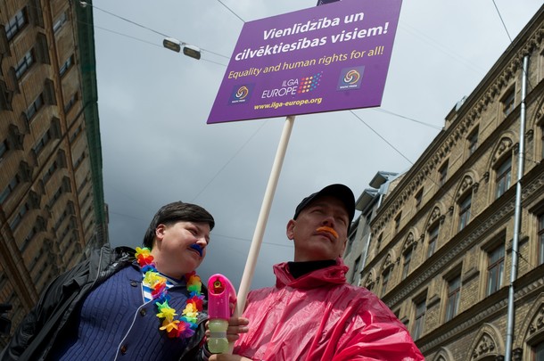 Балтийский гей-парад в Риге (Baltic Gay Pride parade in Riga), Латвия, 02 июня  2012 года