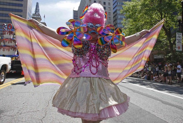 Гей-парад в Солт-Лейк-Сити (gay pride parade in Salt Lake City), штат Юта , 03 июня 2012 года.